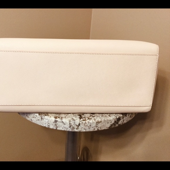 NWOT Tory Burch large leather tote - Picture 7 of 14